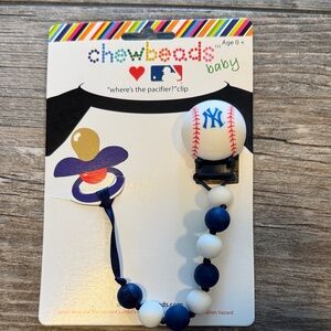 Chewbeads Baby NY Yankees Clip